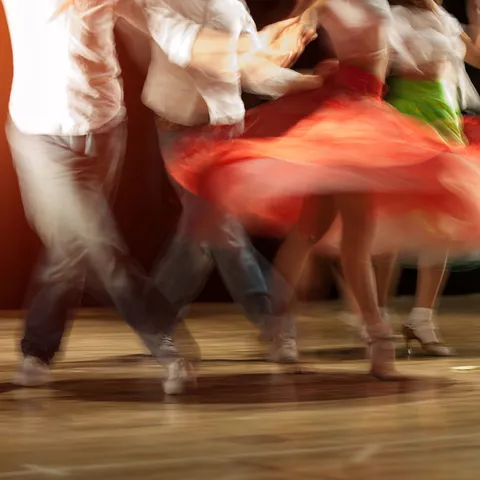 Prova på salsa för två, Live it