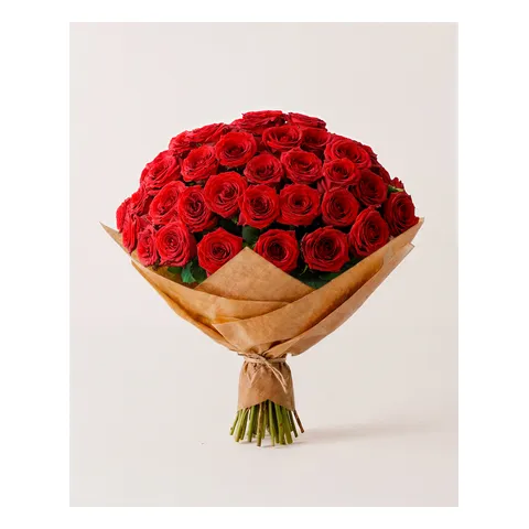 Femtio röda premiumrosor, Interflora