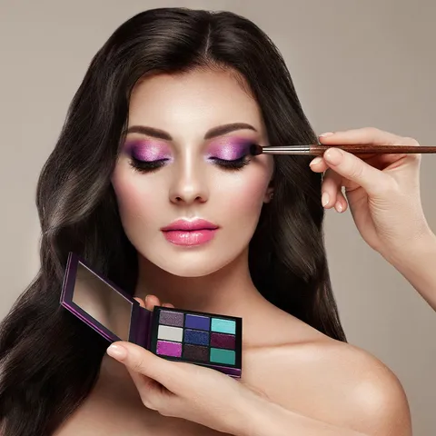 Privat makeupkurs, Live it