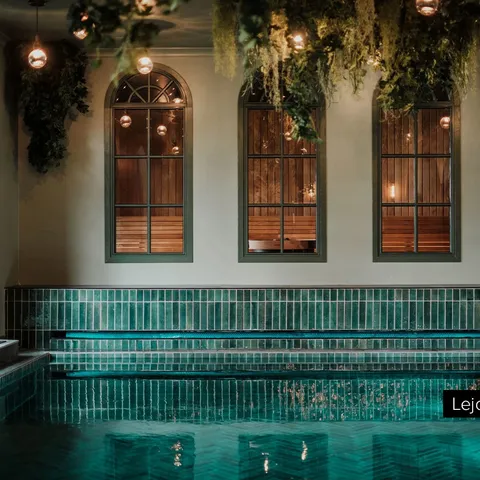 Slottsövernattning med spa nära Stockholm