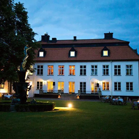 Övernattning och spa på Skytteholm