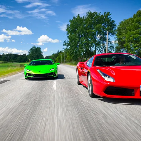 Kör Ferrari eller Lamborghini