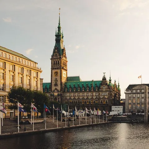 Weekend i Hamburg, Sembo