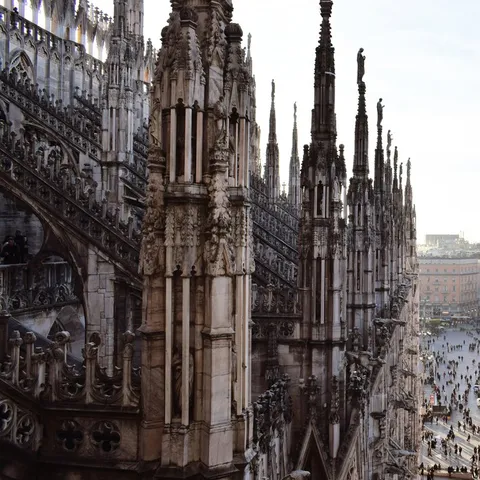 Flyg och hotell i Milano, Sembo